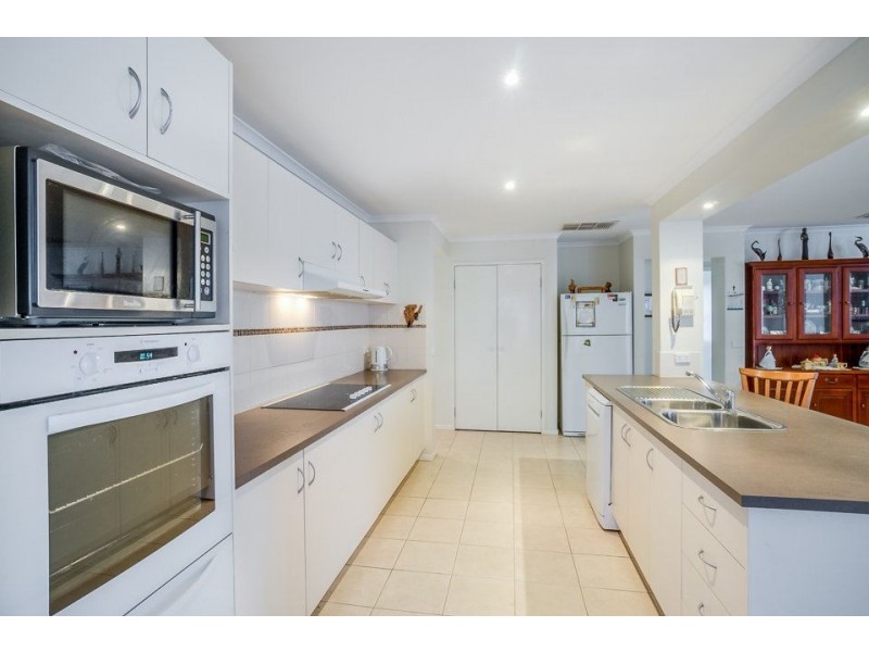 22 Leichardt Drive, Wyndham Vale VIC 3024