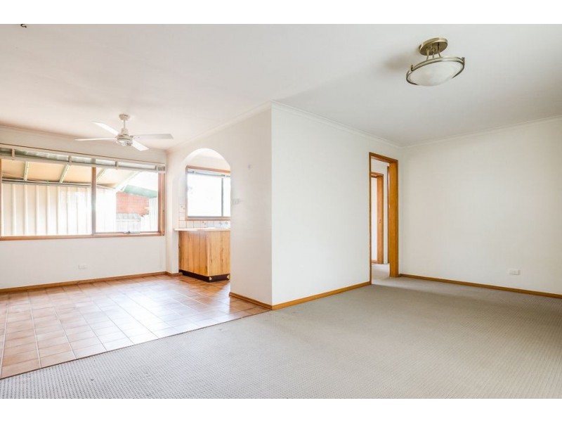 2/87 Duncans Road, Werribee VIC 3030