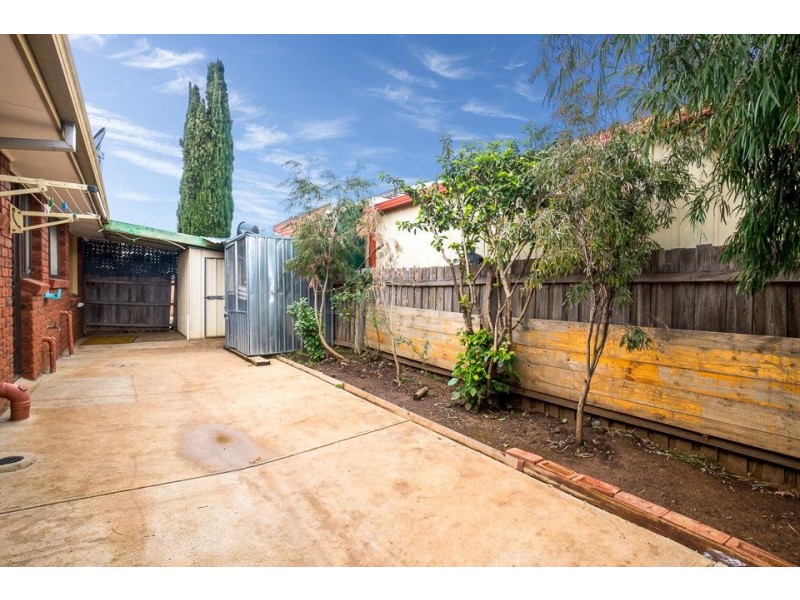 2/87 Duncans Road, Werribee VIC 3030