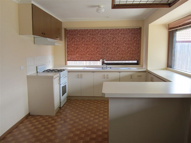 37 Derwent Road, Werribee VIC 3030