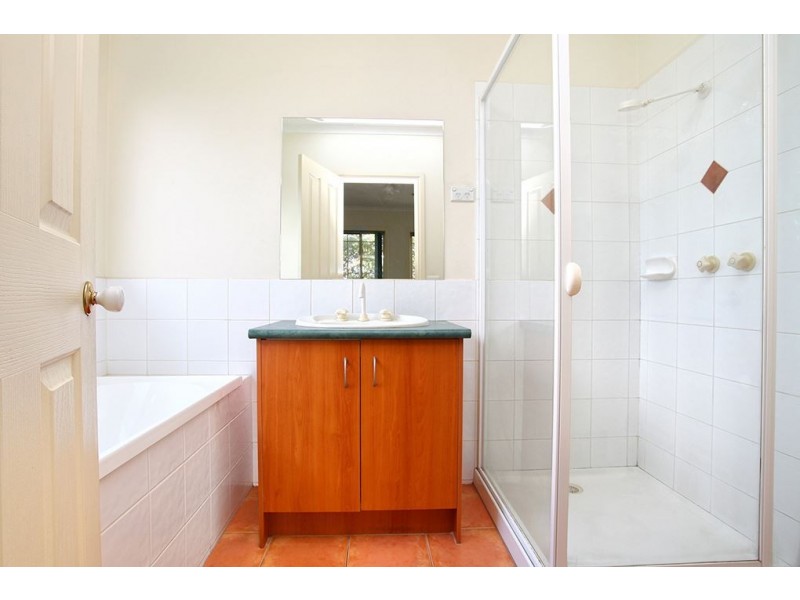 142 Tarneit Road, Werribee VIC 3030