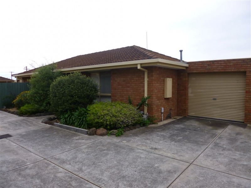 4/73 Rosella Avenue, Werribee VIC 3030