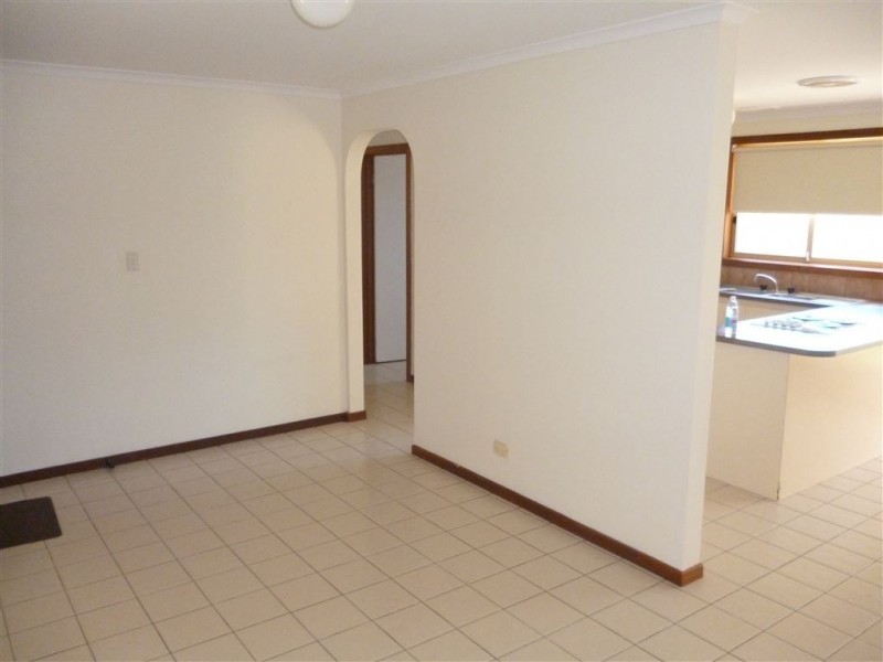 4/73 Rosella Avenue, Werribee VIC 3030