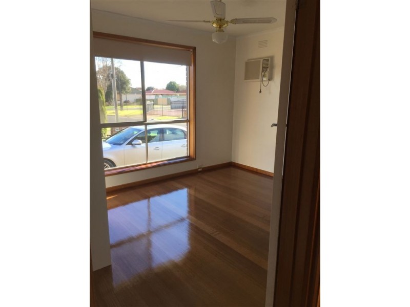 10/22-26 Glenn Street, Werribee VIC 3030