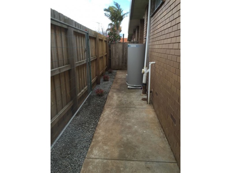 10/22-26 Glenn Street, Werribee VIC 3030