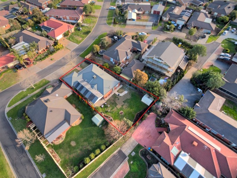 11 Fifeshire Drive, Hoppers Crossing VIC 3029