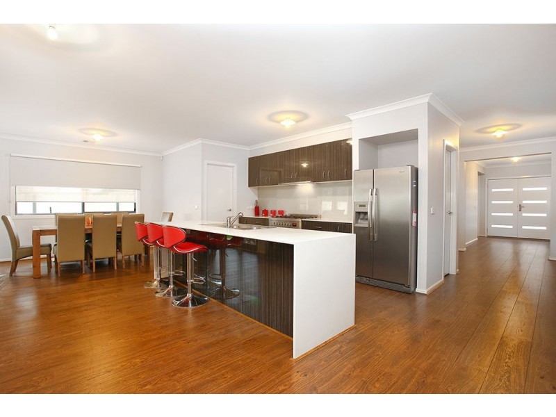 4 Flax Court, Werribee VIC 3030