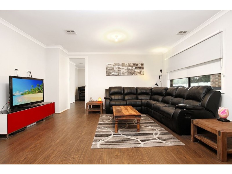 4 Flax Court, Werribee VIC 3030