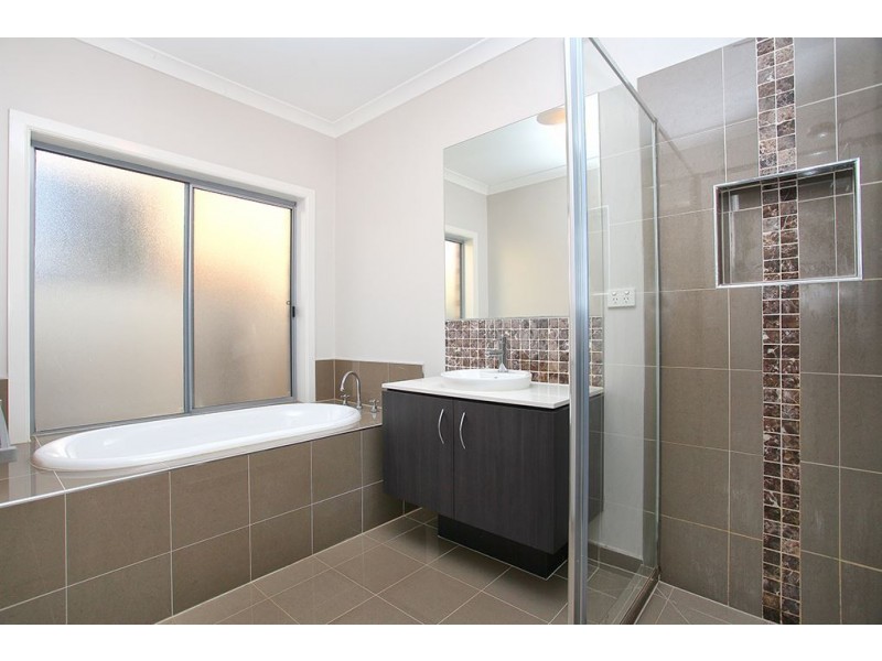 4 Flax Court, Werribee VIC 3030