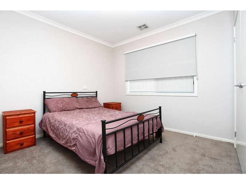 4 Flax Court, Werribee VIC 3030