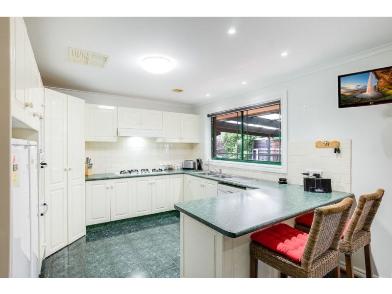 17 Karinya close, Werribee VIC 3030
