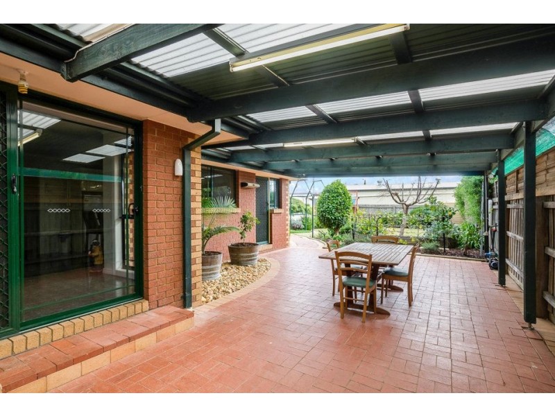 17 Karinya close, Werribee VIC 3030