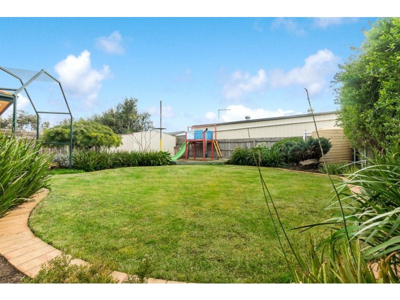 17 Karinya close, Werribee VIC 3030