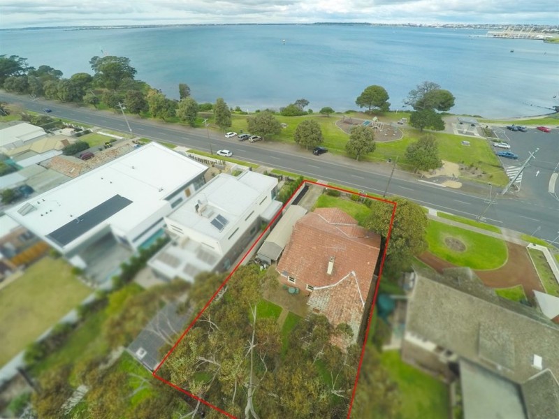 27 The Esplanade, North Shore VIC 3214