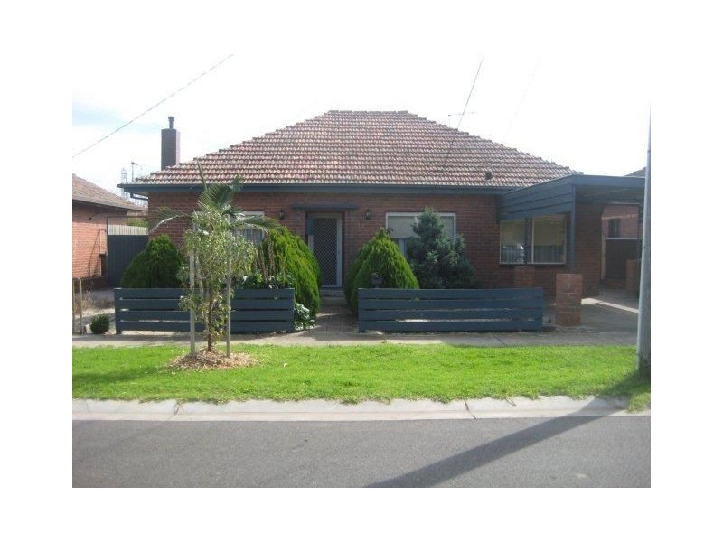 19 Mary Avenue, Werribee VIC 3030