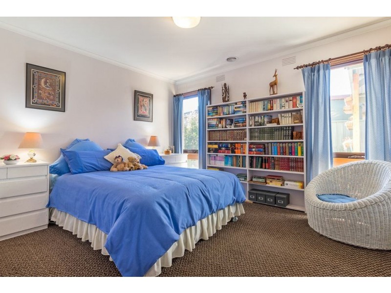 10 Doolan Street, Werribee VIC 3030