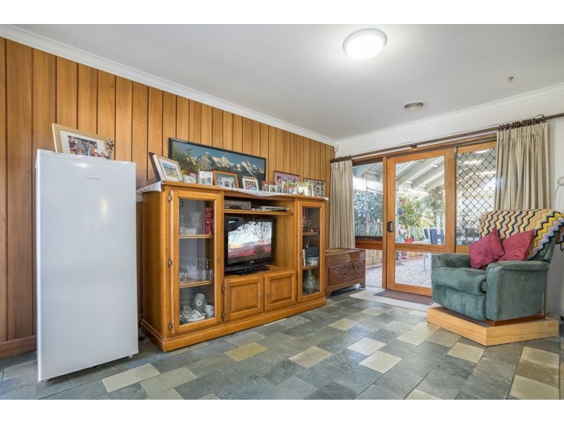 10 Doolan Street, Werribee VIC 3030