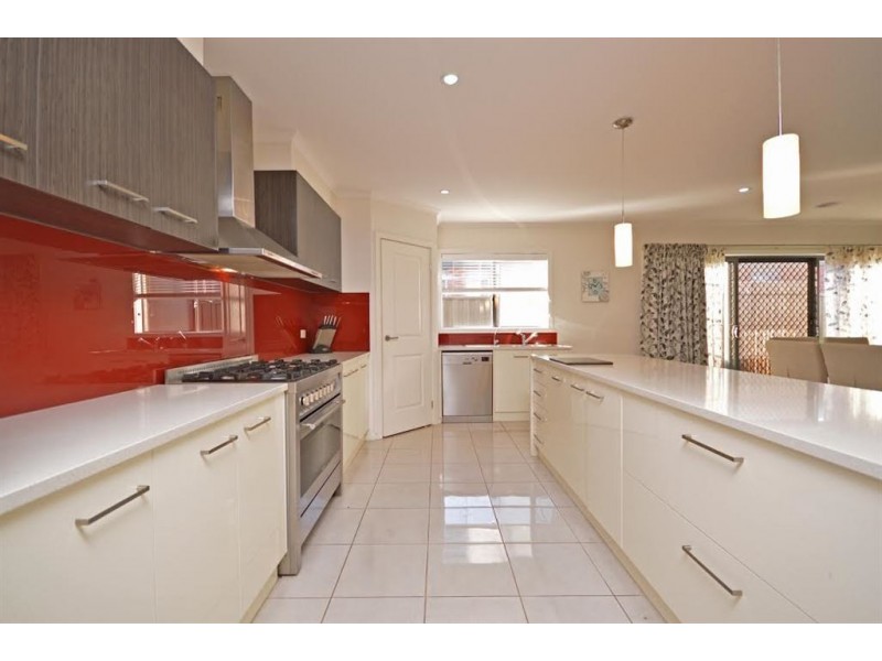 54 Lamington Drive, Tarneit VIC 3029