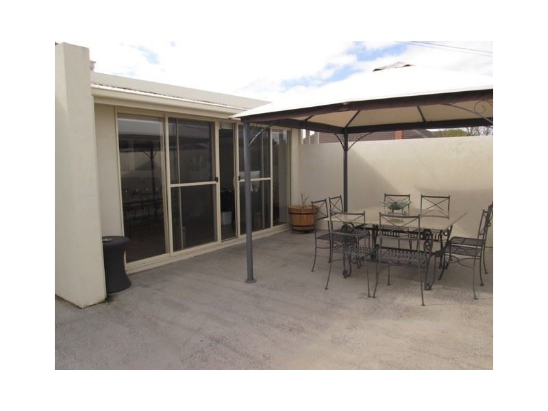 50 Wedge Street, Werribee VIC 3030