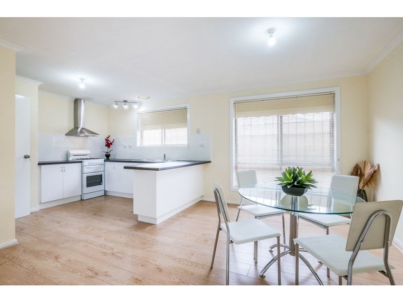 1/15 Egret Court, Werribee VIC 3030