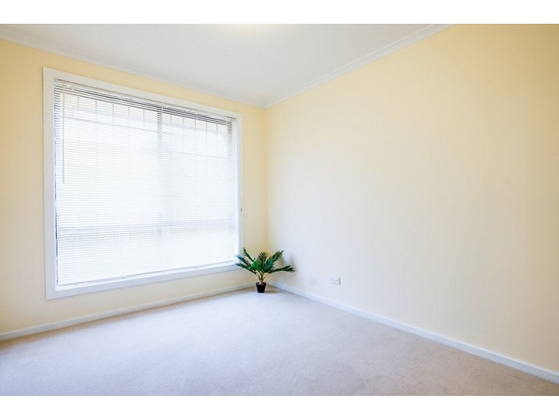 1/15 Egret Court, Werribee VIC 3030