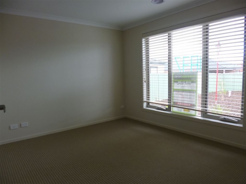 27 Mopane Circuit, Wyndham Vale VIC 3024