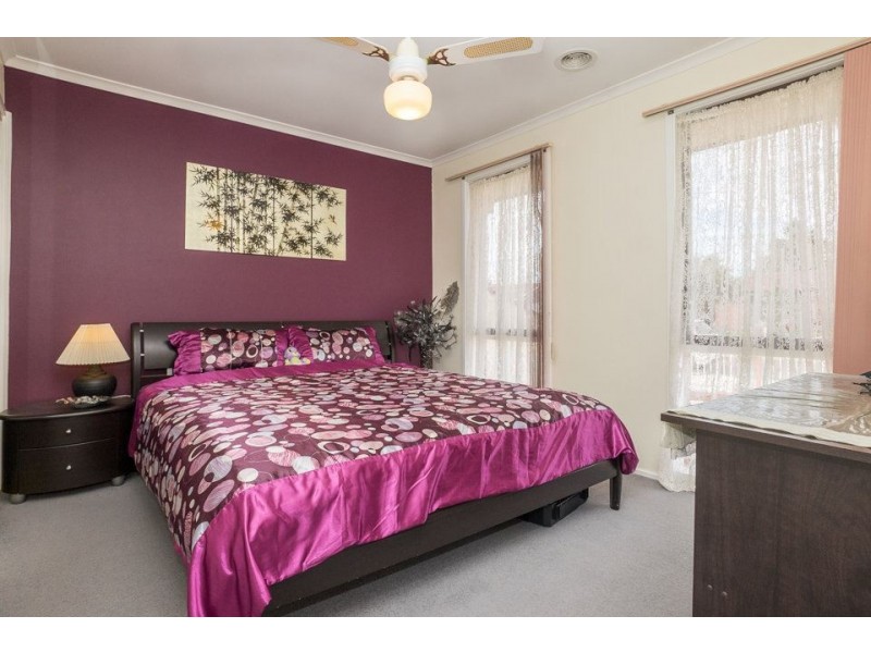 17 Thornbill Drive, Werribee VIC 3030