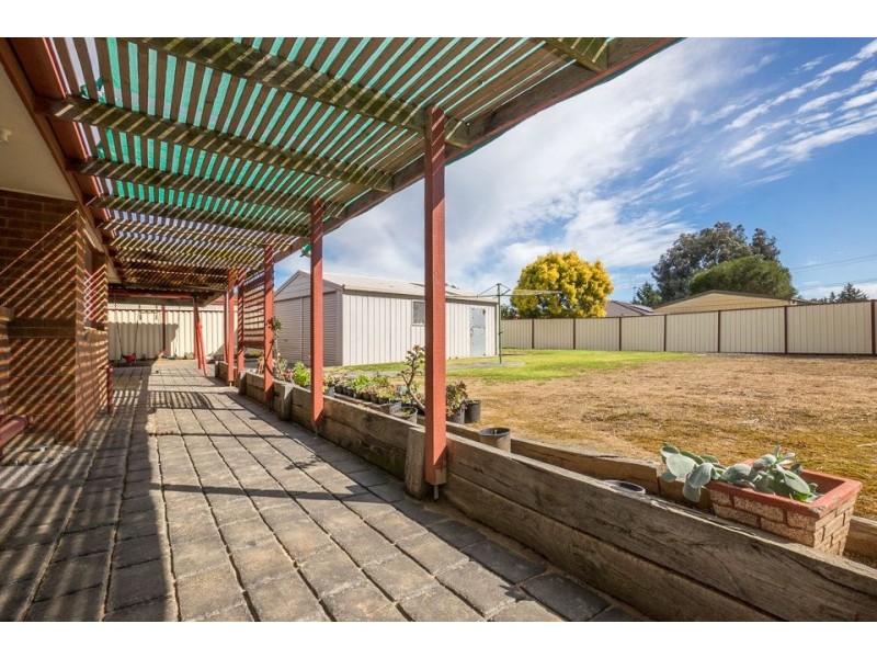 17 Thornbill Drive, Werribee VIC 3030