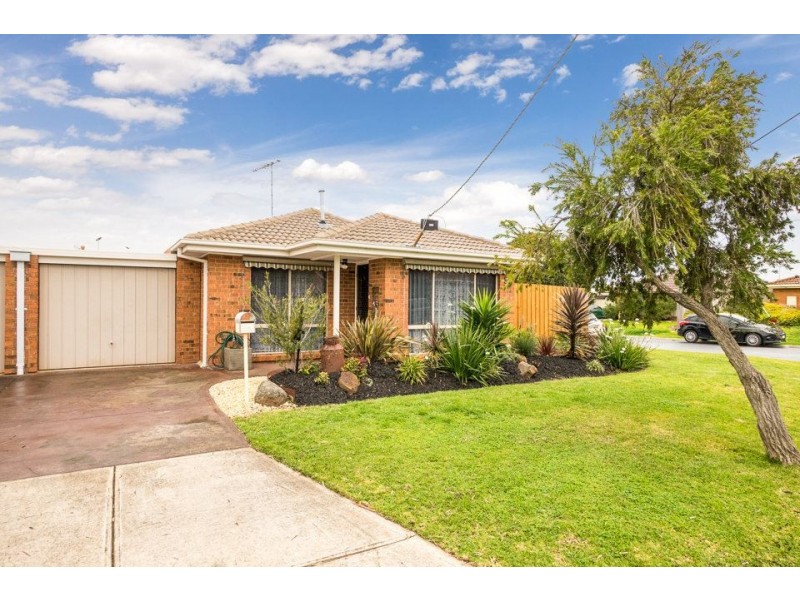1/14 Kestrel Place, Werribee VIC 3030