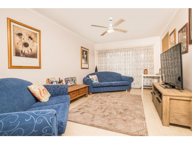 1/14 Kestrel Place, Werribee VIC 3030