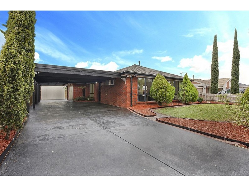 68 Thames Boulevard, Werribee VIC 3030