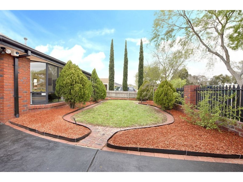 68 Thames Boulevard, Werribee VIC 3030