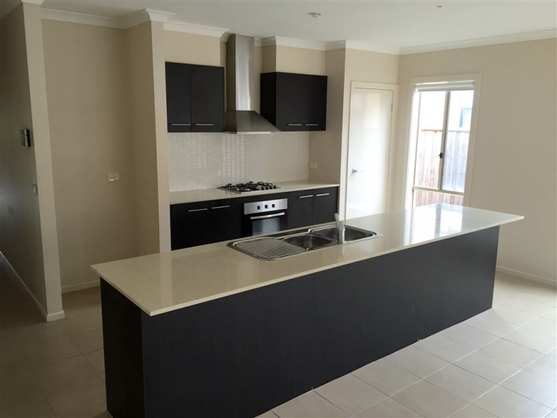 99 Rippleside Terrace, Tarneit VIC 3029