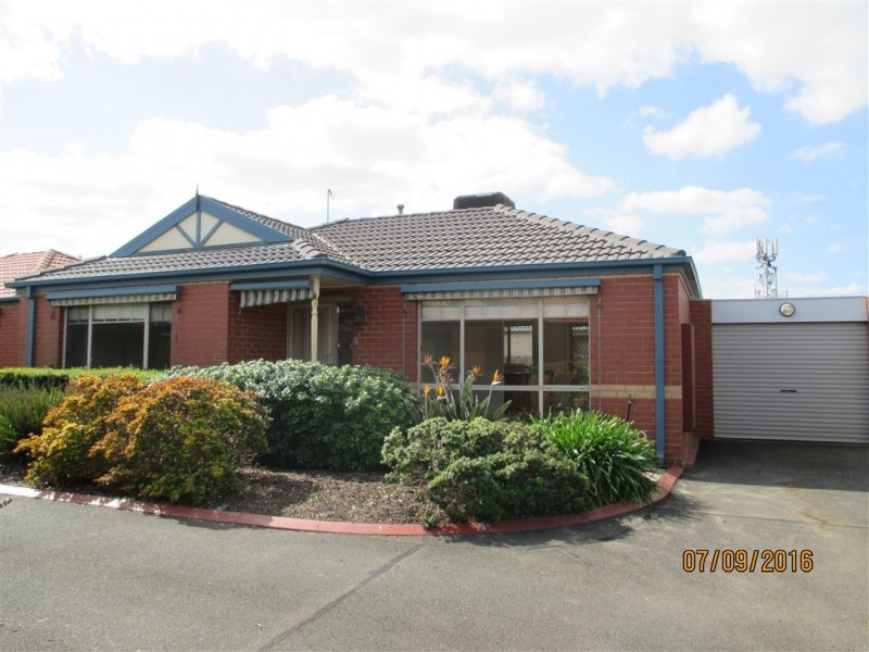 9/22 Ventosa Way, Werribee VIC 3030