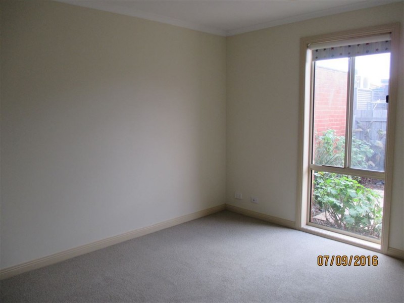 9/22 Ventosa Way, Werribee VIC 3030