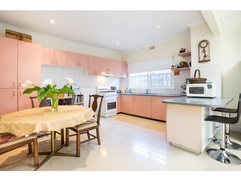 15 Balding Avenue, Werribee VIC 3030