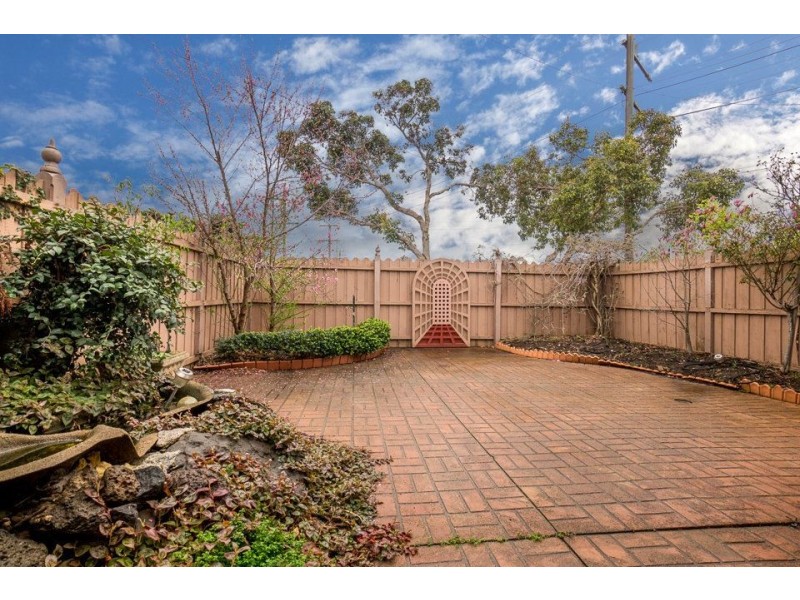 77 Greaves Street South, Werribee VIC 3030