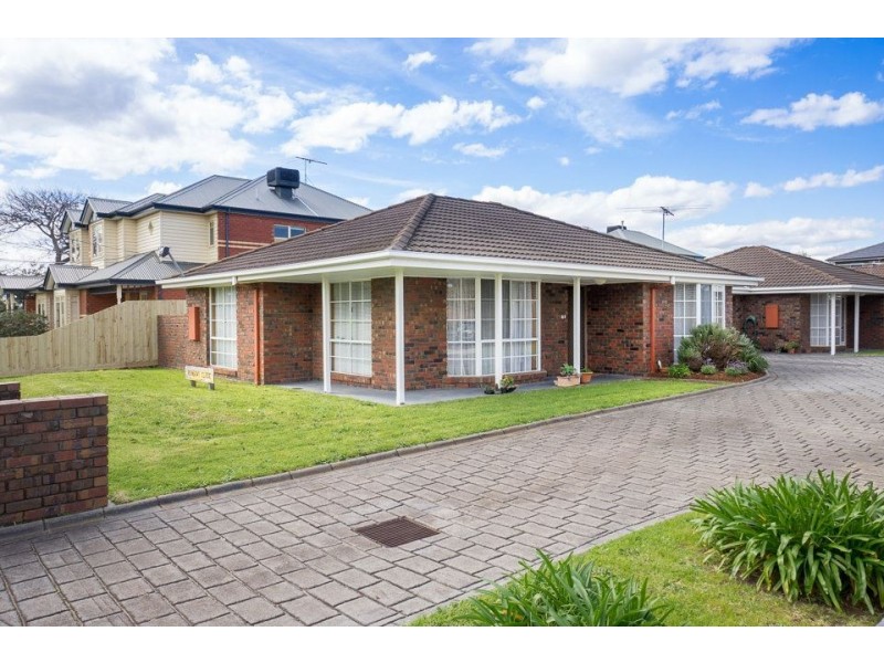 1/12 Romawi Street, Altona VIC 3018