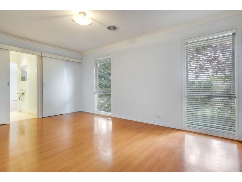 21 Merrett Avenue, Hoppers Crossing VIC 3029