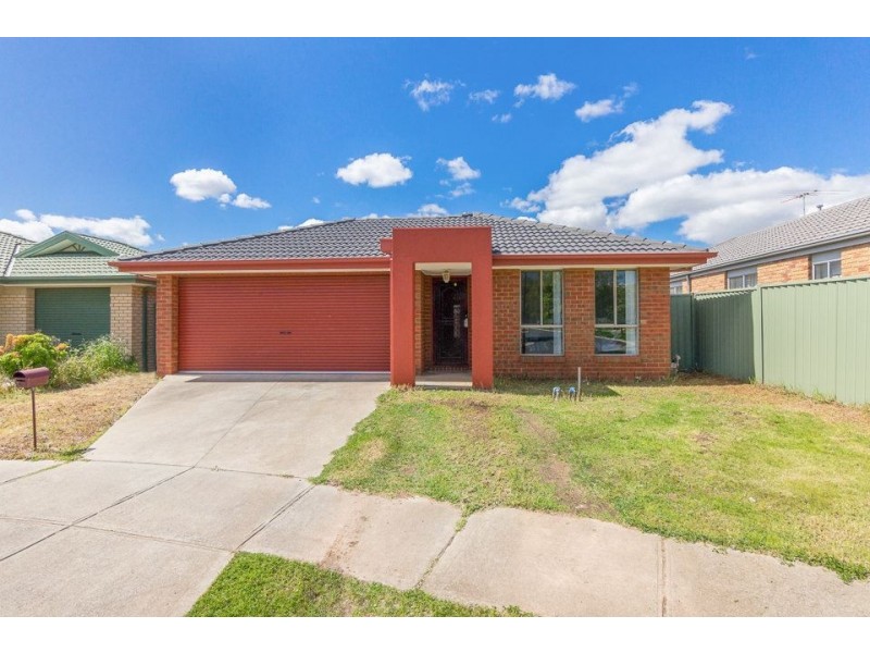 53 Jade Crescent, Wyndham Vale VIC 3024