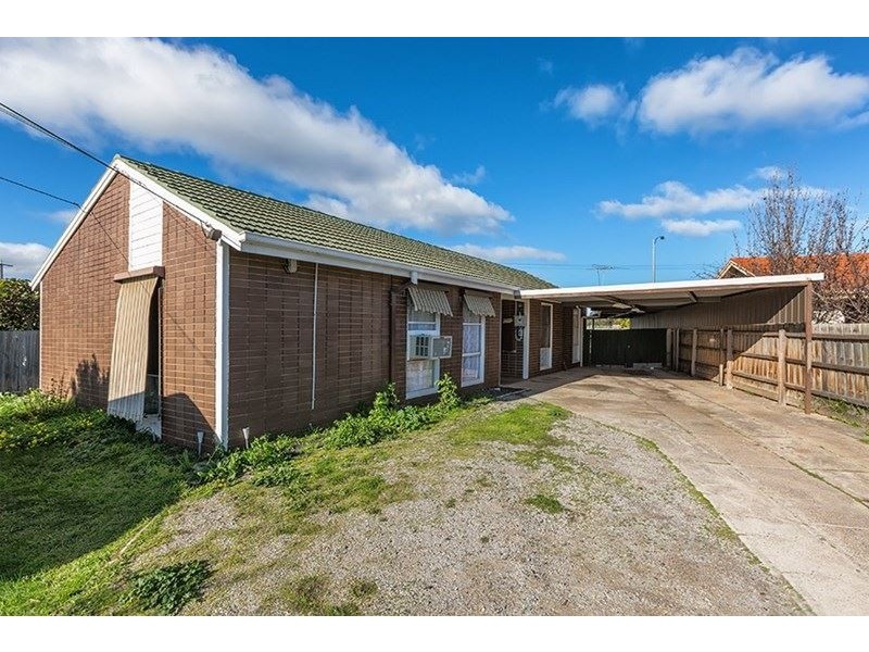 13 Cormorant Crescent, Werribee VIC 3030