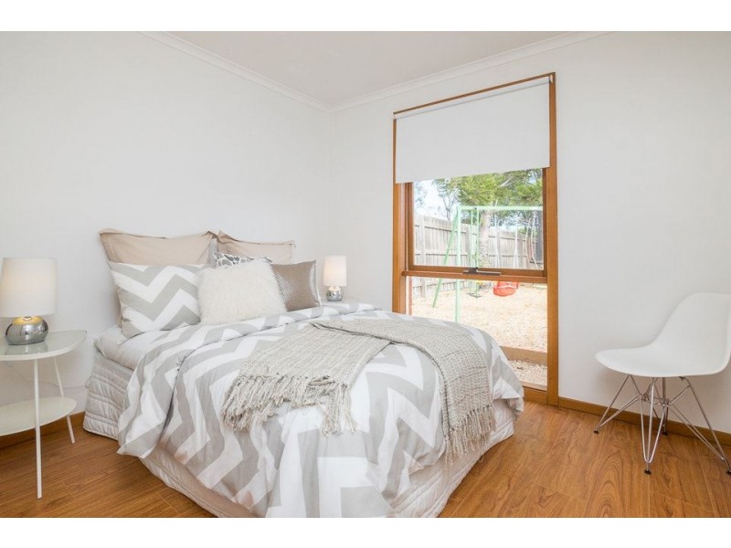 11 Cameron Drive, Hoppers Crossing VIC 3029