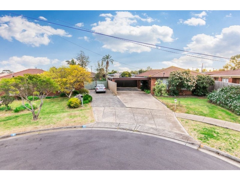 9 Lorikeet Court, Werribee VIC 3030