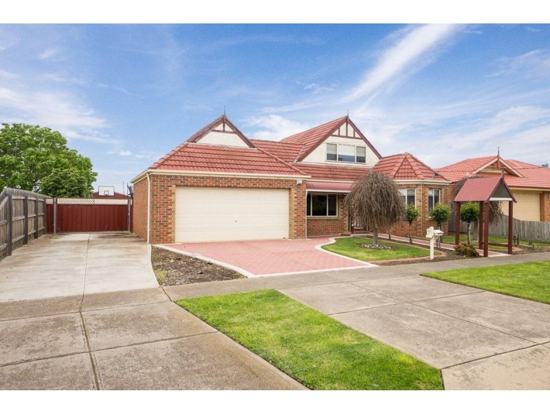 40 Westleigh Drive, Werribee VIC 3030