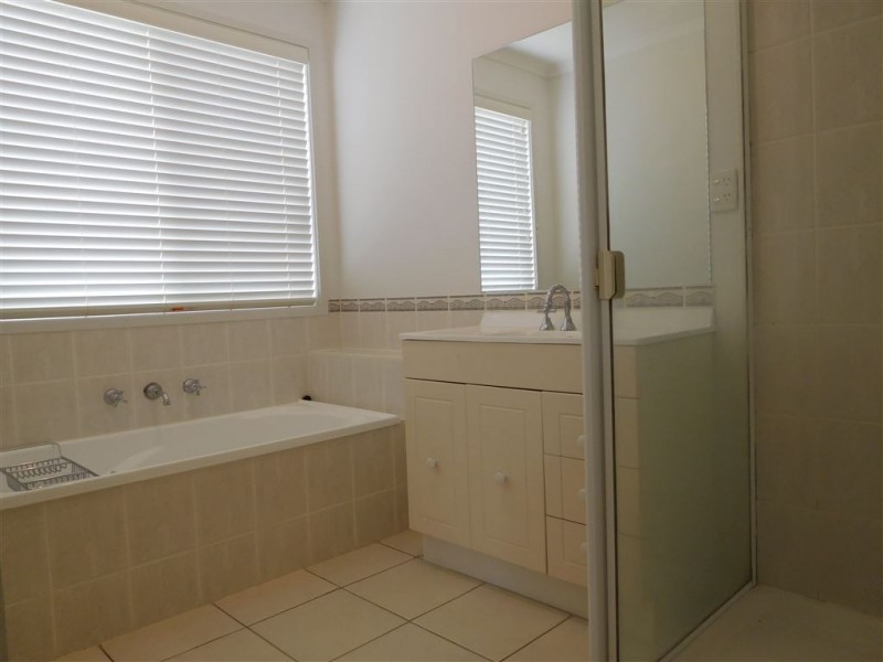 111 Bridgewater Way, Truganina VIC 3029