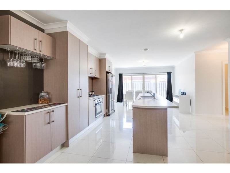 32 Vassar Court, Truganina VIC 3029