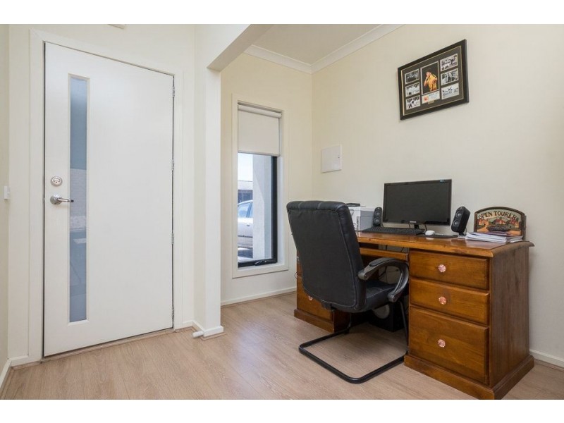 1/20 Lady Penrhyn Drive, Wyndham Vale VIC 3024