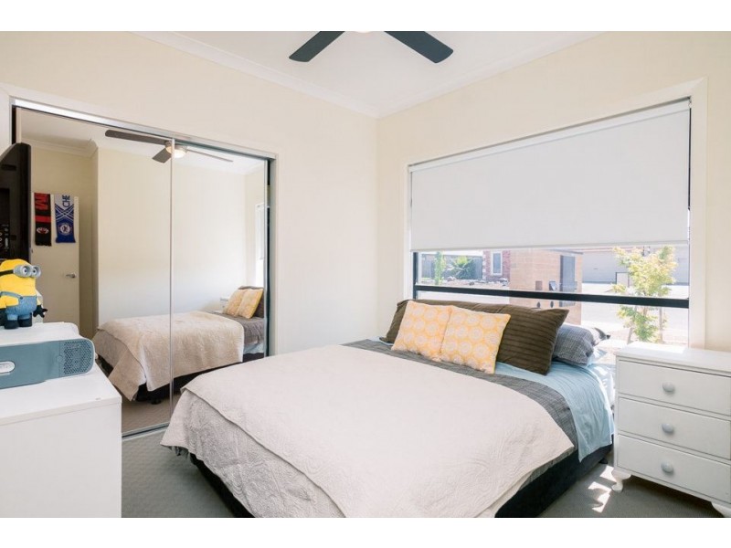 1/20 Lady Penrhyn Drive, Wyndham Vale VIC 3024