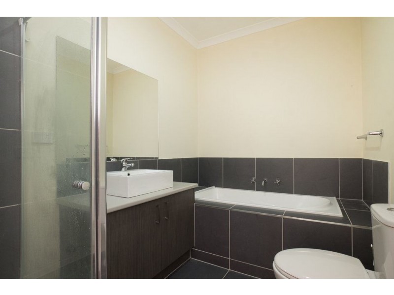 1/20 Lady Penrhyn Drive, Wyndham Vale VIC 3024