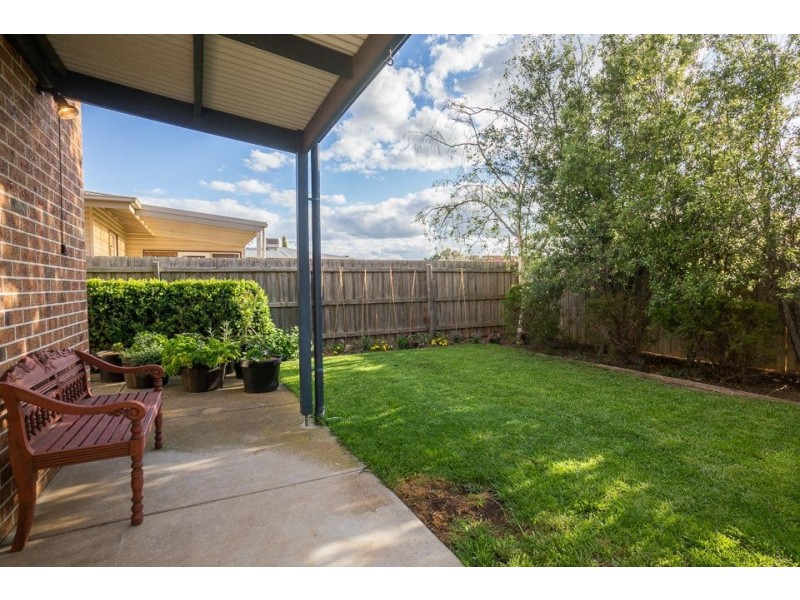 2B Cattanach Crescent, Werribee VIC 3030